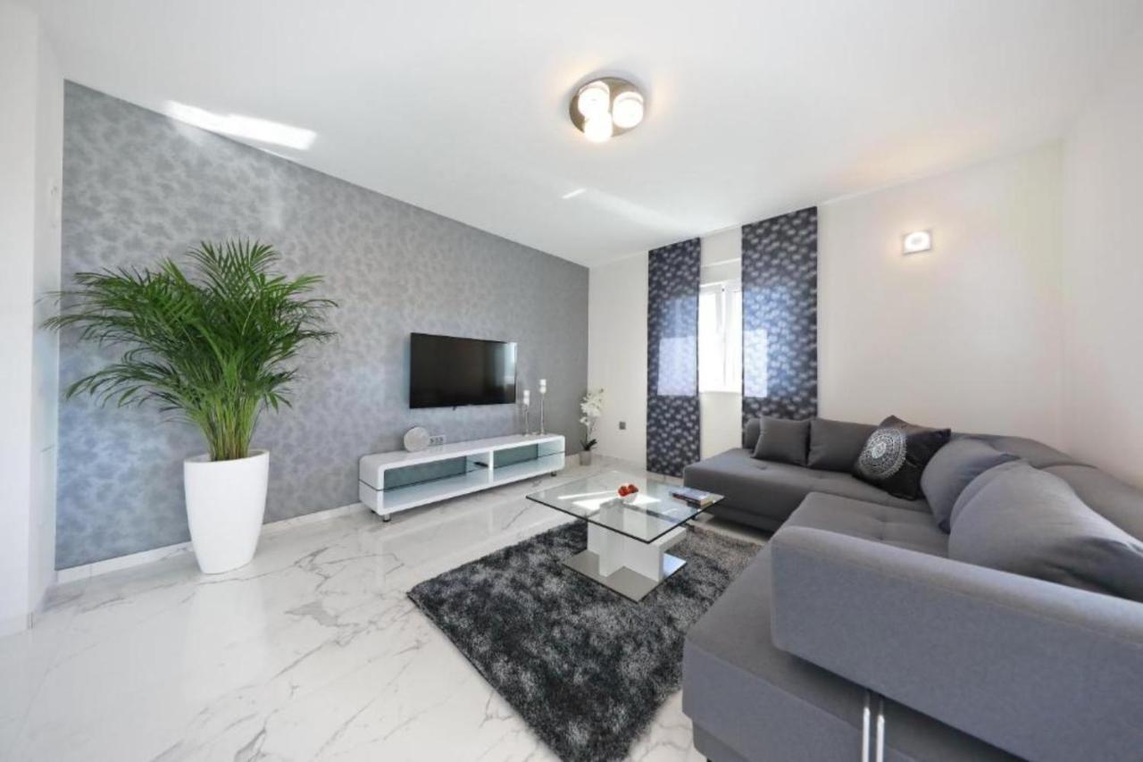 Luxury Majpruz Suites I Zadar Exteriör bild