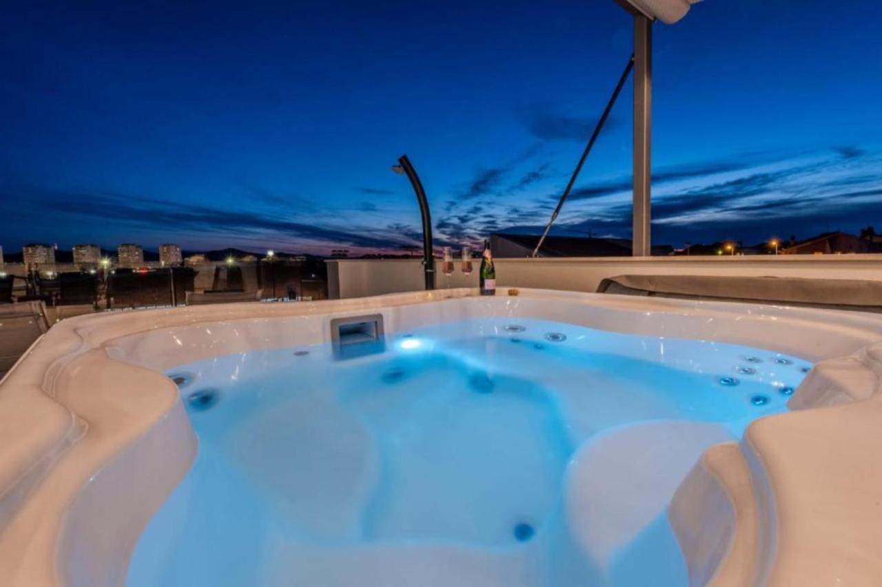 Luxury Majpruz Suites I Zadar Exteriör bild